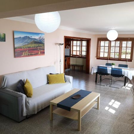 Sea And Mountain View Apartment Los Llanos De Aridane Bagian luar foto