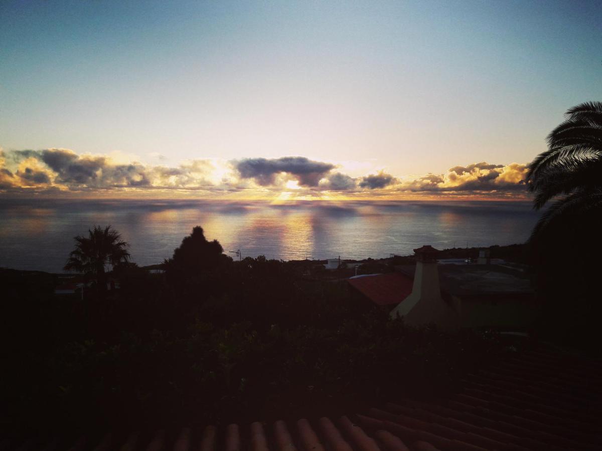 Sea And Mountain View Apartment Los Llanos De Aridane Bagian luar foto