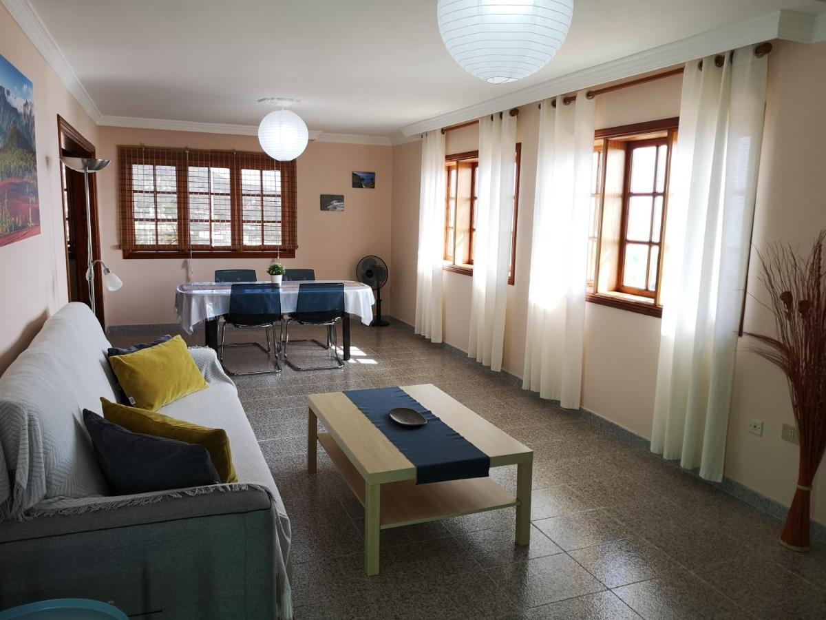 Sea And Mountain View Apartment Los Llanos De Aridane Bagian luar foto